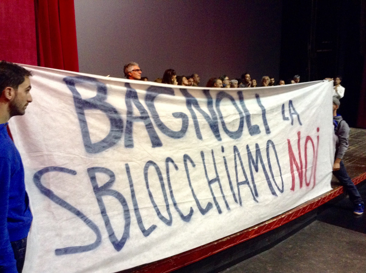 24 10 15 La Perla Proiezione Bagnoli Jungle1